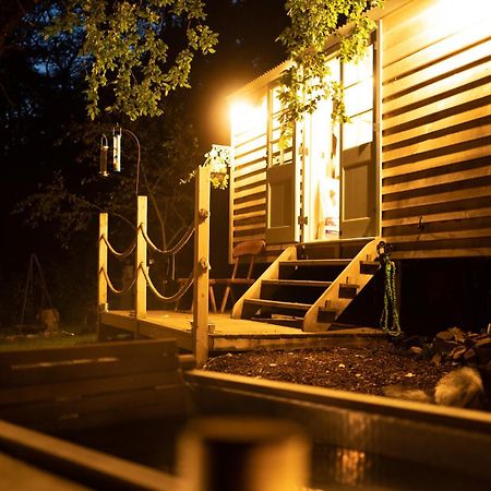 Somerset Shepherds Huts Winsham Buitenkant foto